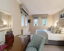 Deluxe room, Ashdown Park
