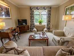 Master Suite room, Ashdown Park