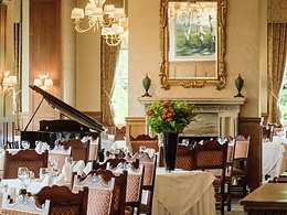 Anderida Restaurant restaurant, Ashdown Park