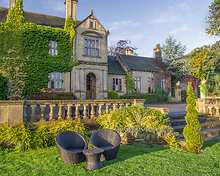 Bagden Hall Hotel