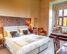 Suite room, 