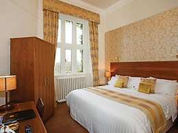 Bagden Hall Hotel