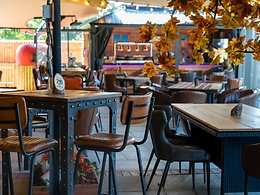 The Lodge Kitchen & Bar restaurant, Balmer Lawn Hotel