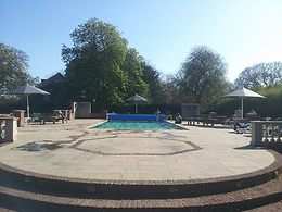 Saltus Spa spa, Balmer Lawn Hotel