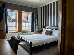 Standard room, Balmer Lawn Hotel