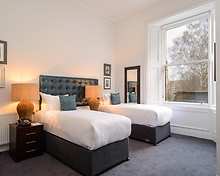 Deluxe Twin room, Black Ivy