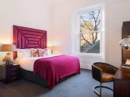 Deluxe Double room, Black Ivy