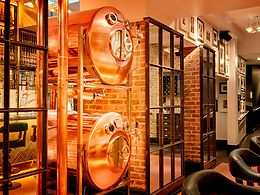 Drafthouse restaurant, Black Ivy