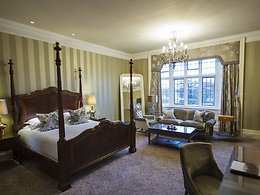 State room, Bovey Castle