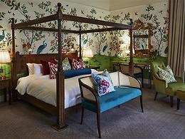 Clifton room, Burnham Beeches Hotel