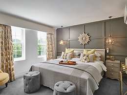 Burnham Beeches Hotel