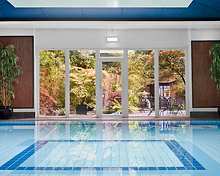 Careys Manor & Senspa