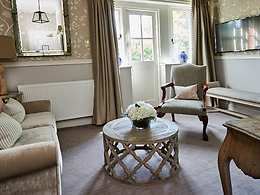 Suite room, Careys Manor & Senspa
