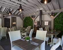 The Rozel Pub & Dinning restaurant, Chateau La Chaire Hotel