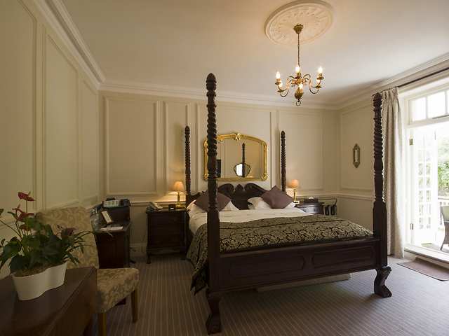 Chateau La Chaire Hotel additional image