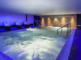Daffodil Hotel & Spa