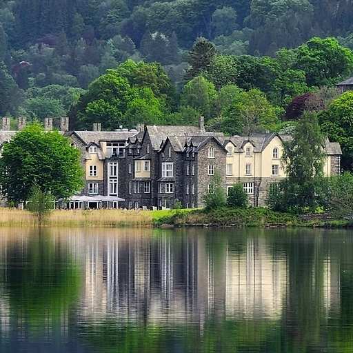 Daffodil Hotel & Spa