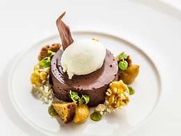 Dungeon Restaurant restaurant, Dalhousie Castle
