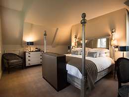 Duplex Suite room, Danesfield House