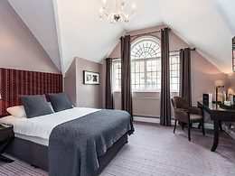 Deluxe Double room, Gorse Hill
