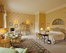 Royal Double/Twin room, Hartwell House & Spa