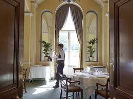 Hartwell's Main Restaurant restaurant, Hartwell House & Spa