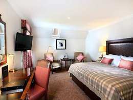 Deluxe room, Houstoun House