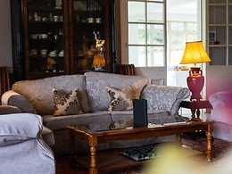 Lake Country House