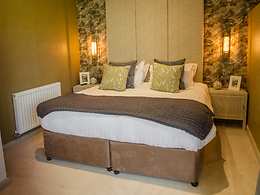 Lakeside Hotel and Spa