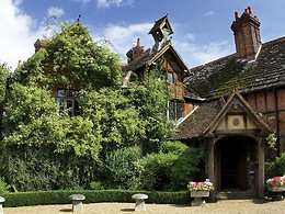 Langshott Manor