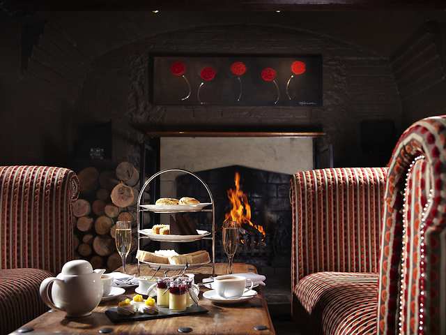 Langshott Manor additional image