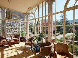 Leeming House