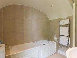 Classic room, Lindeth Fell