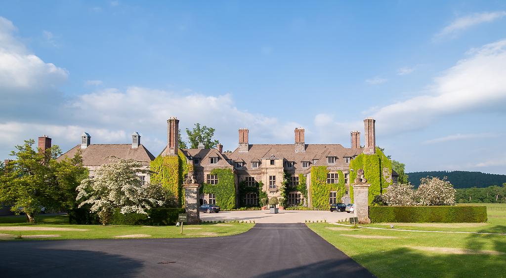 Llangoed Hall Hotel