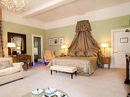 Llangoed Hall Hotel
