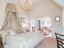 Suite room, Llangoed Hall Hotel