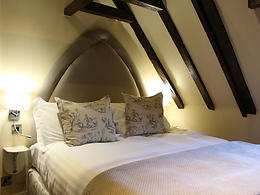 Courtyard Classic room, Lumley Castle