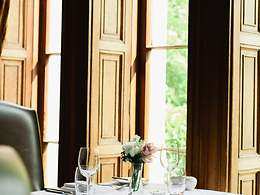 The Mither Tap restaurant, Macdonald Pittodrie House