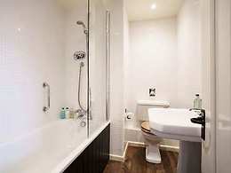 Classic room, Manor House Hotel Moreton in Marsh