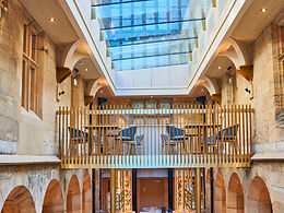 Cloisters Restaurant and Bar restaurant, Matfen Hall Hotel