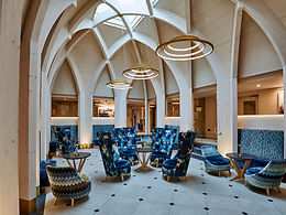Cloisters Restaurant and Bar restaurant, Matfen Hall Hotel