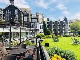 Old England Hotel and Spa