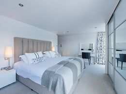Deluxe room, Old Quay House
