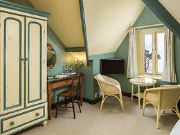 Standard Sea View room, Orestone Manor