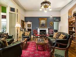 Orestone Manor