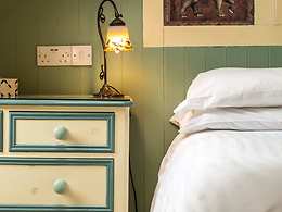 Standard Sea View room, Orestone Manor
