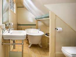 Superior room, Orestone Manor