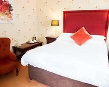 Superior room, Overwater Hall