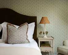 Water's Edge Cottage room, Saltmoore
