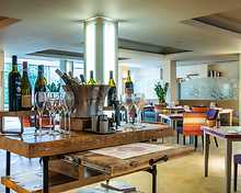 Magnolia Restaurant restaurant, Sudbury House Hotel